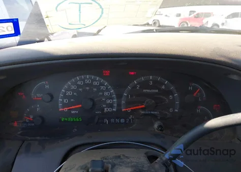 1999 Ford F-150 Lariat/Work Series/Xl/Xlt from USA, damaged, VIN 1FTRX18W9XNB66824